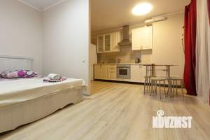 Студия квартира, посуточно, 35м2, 7/18 этаж