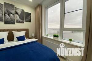2-к квартира, посуточно, 39м2, 17/24 этаж