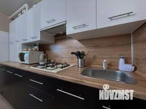 1-к квартира, посуточно, 53м2, 1/1 этаж