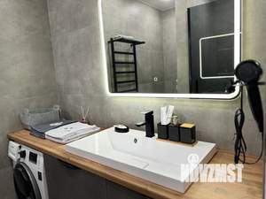 1-к квартира, посуточно, 42м2, 15/16 этаж