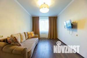 1-к квартира, посуточно, 45м2, 7/9 этаж