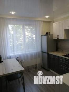 1-к квартира, посуточно, 37м2, 2/5 этаж