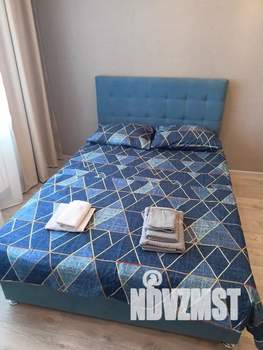 1-к квартира, посуточно, 42м2, 15/16 этаж