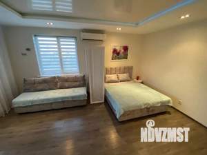 1-к квартира, посуточно, 56м2, 8/10 этаж