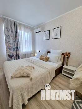 1-к квартира, посуточно, 40м2, 5/17 этаж