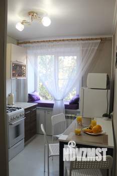 1-к квартира, посуточно, 32м2, 6/9 этаж