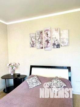 1-к квартира, посуточно, 50м2, 1/1 этаж