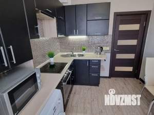 Студия квартира, посуточно, 35м2, 7/17 этаж