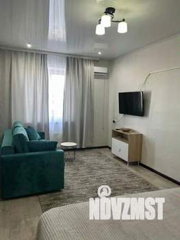 1-к квартира, посуточно, 39м2, 1/1 этаж