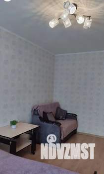 1-к квартира, посуточно, 42м2, 3/15 этаж