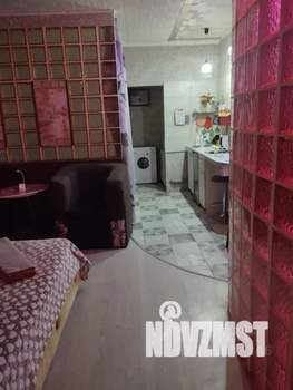 Студия квартира, посуточно, 45м2, 9/10 этаж