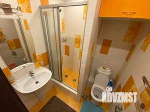 1-к квартира, посуточно, 42м2, 1/1 этаж