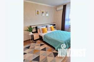1-к квартира, посуточно, 10м2, 1/1 этаж