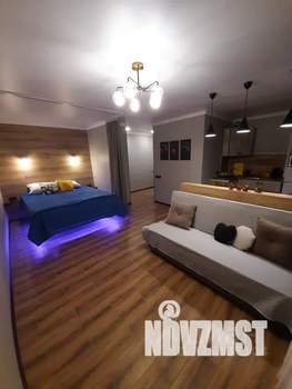 Студия квартира, посуточно, 34м2, 2/5 этаж