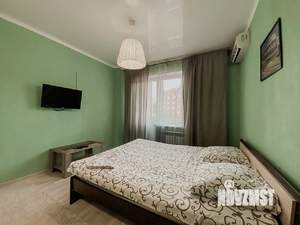 1-к квартира, посуточно, 42м2, 13/16 этаж