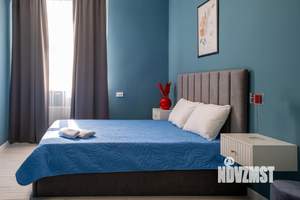 2-к квартира, посуточно, 50м2, 1/1 этаж