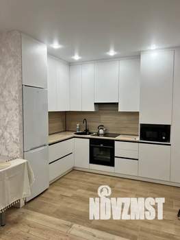 1-к квартира, посуточно, 40м2, 17/23 этаж