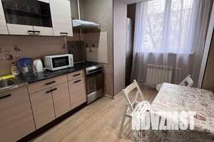 2-к квартира, посуточно, 10м2, 1/1 этаж