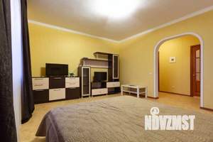 1-к квартира, посуточно, 60м2, 1/1 этаж