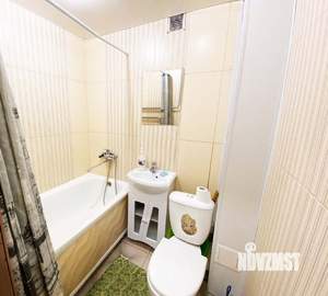 Студия квартира, посуточно, 40м2, 4/5 этаж