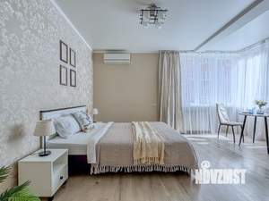 Студия квартира, посуточно, 37м2, 5/17 этаж