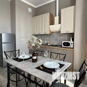 1-к квартира, посуточно, 63м2, 1/1 этаж