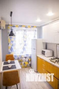 2-к квартира, посуточно, 45м2, 4/9 этаж