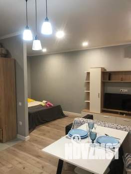 Студия квартира, посуточно, 35м2, 15/19 этаж