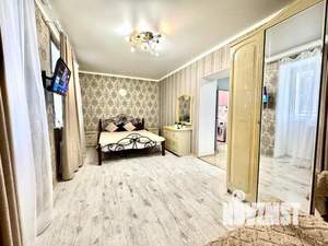 1-к квартира, посуточно, 50м2, 1/1 этаж