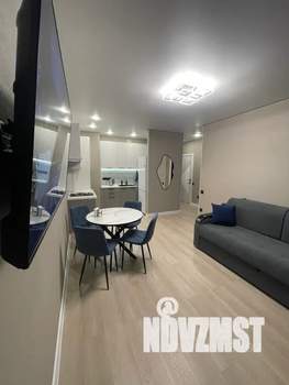 1-к квартира, посуточно, 43м2, 10/10 этаж