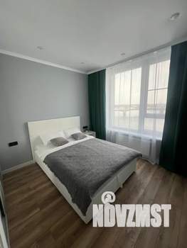 2-к квартира, посуточно, 40м2, 15/24 этаж