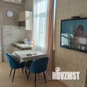 Студия квартира, посуточно, 25м2, 2/2 этаж