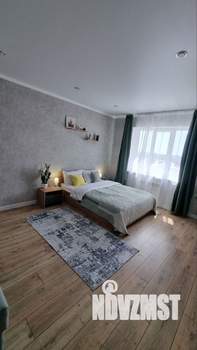 1-к квартира, посуточно, 35м2, 13/16 этаж