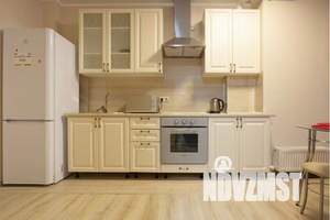 1-к квартира, посуточно, 35м2, 7/18 этаж