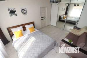 1-к квартира, посуточно, 40м2, 13/17 этаж