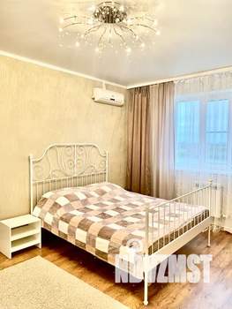 1-к квартира, посуточно, 40м2, 13/17 этаж