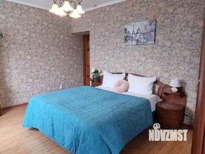 2-к квартира, посуточно, 70м2, 1/1 этаж
