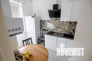 1-к квартира, посуточно, 10м2, 1/1 этаж