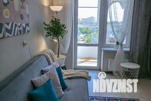 2-к квартира, посуточно, 45м2, 1/20 этаж