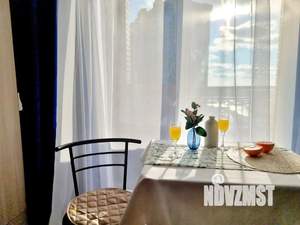 1-к квартира, посуточно, 40м2, 10/17 этаж