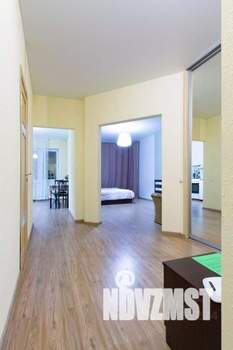 1-к квартира, посуточно, 42м2, 1/1 этаж