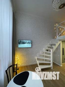 Студия квартира, посуточно, 40м2, 2/2 этаж