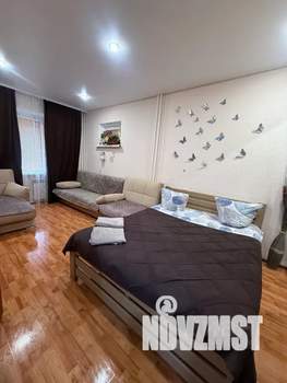 1-к квартира, посуточно, 43м2, 7/12 этаж