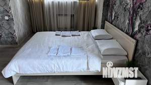 1-к квартира, посуточно, 50м2, 1/6 этаж