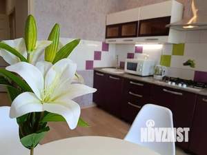 1-к квартира, посуточно, 44м2, 1/1 этаж