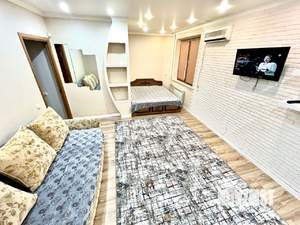 1-к квартира, посуточно, 40м2, 1/9 этаж