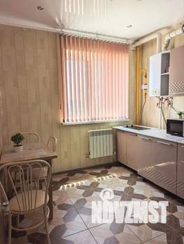 1-к квартира, посуточно, 35м2, 10/17 этаж