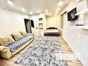 1-к квартира, посуточно, 45м2, 1/1 этаж