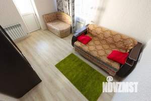 1-к квартира, посуточно, 54м2, 1/1 этаж