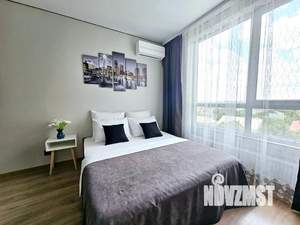 Студия квартира, посуточно, 25м2, 8/19 этаж